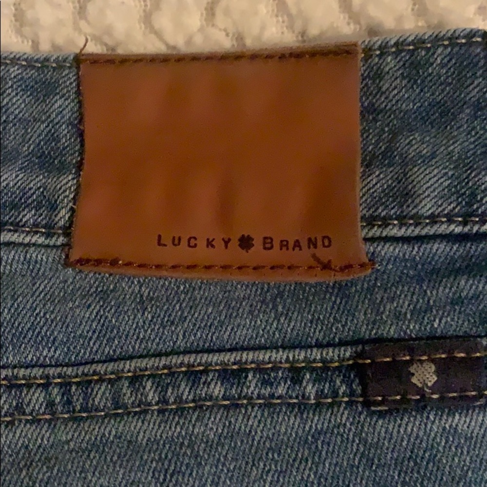 Jeans - Picture 2 of 3